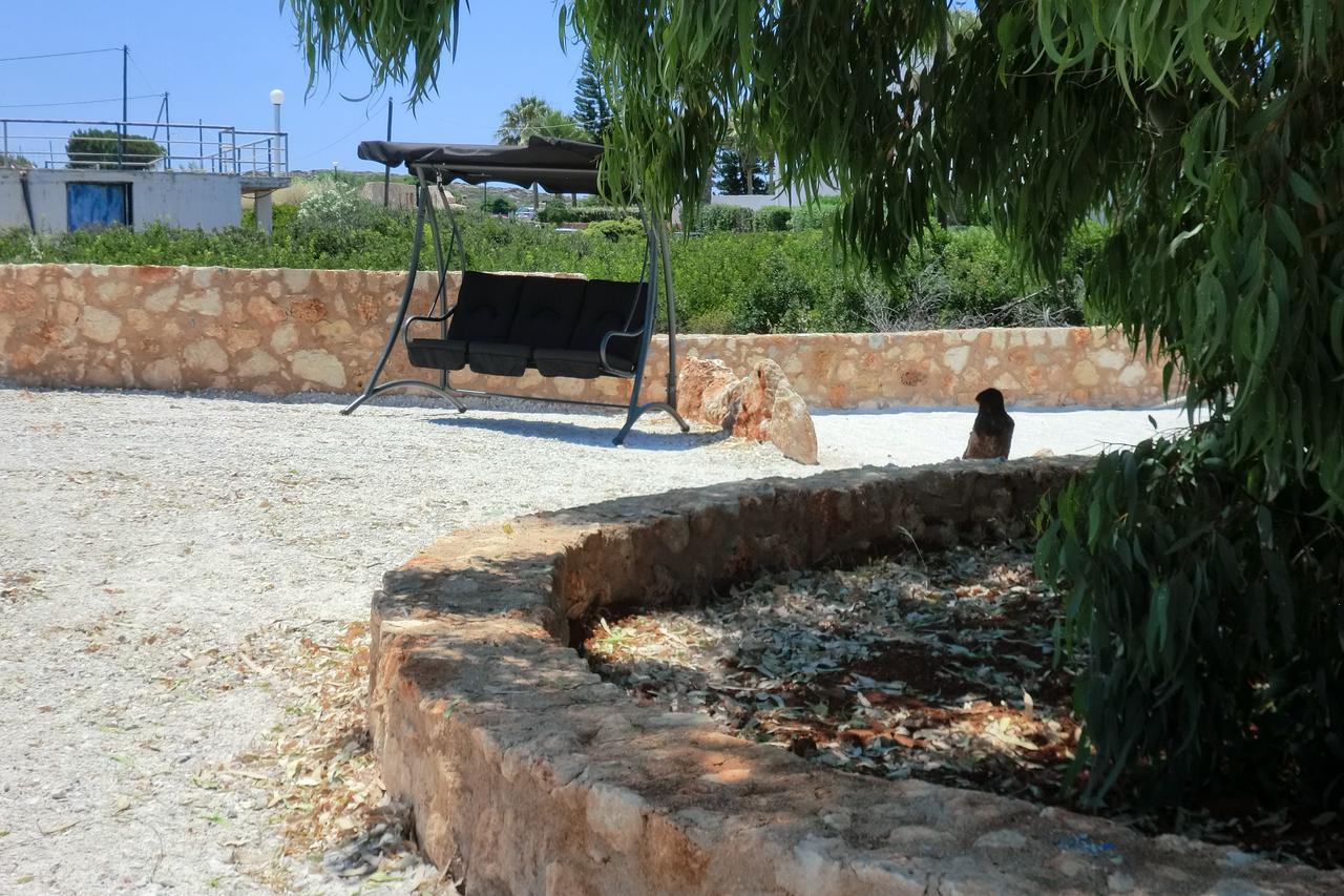 Poseidon Suites Hotel Stavrós Esterno foto